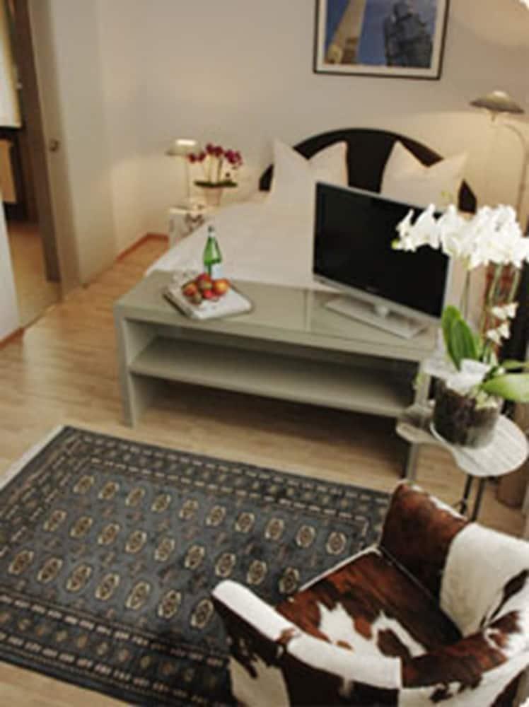 Hotel Lechnerhof Unterfoehring Ngoại thất bức ảnh