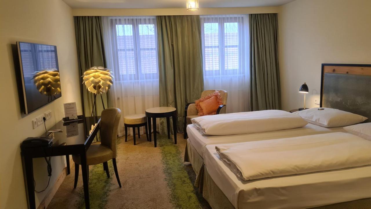 Hotel Lechnerhof Unterfoehring Ngoại thất bức ảnh