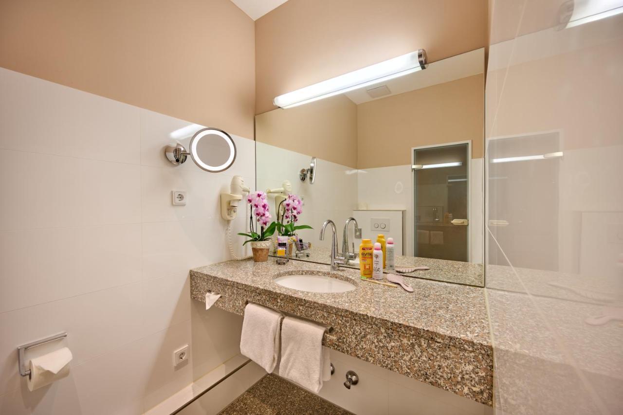 Hotel Lechnerhof Unterfoehring Ngoại thất bức ảnh